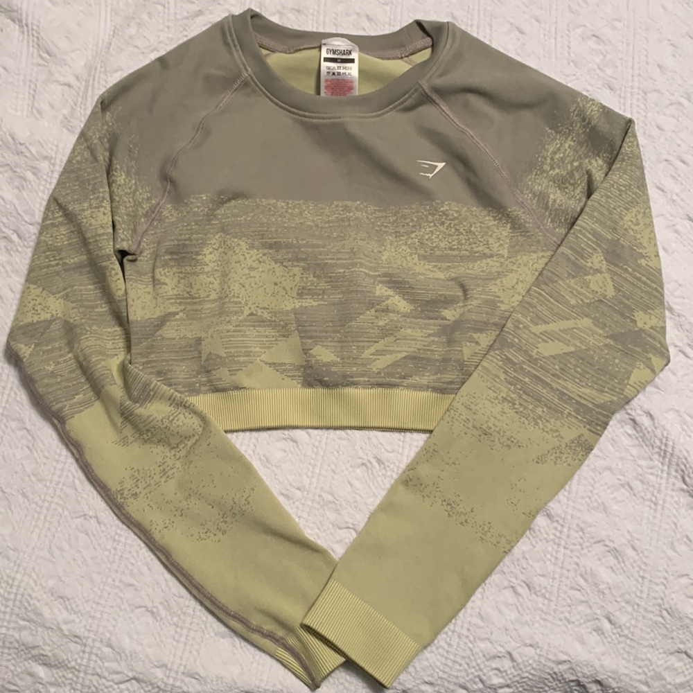 GYMSHARK NEW SOLD OUT ADAPT OMBRÉ CROP TOP -NWT